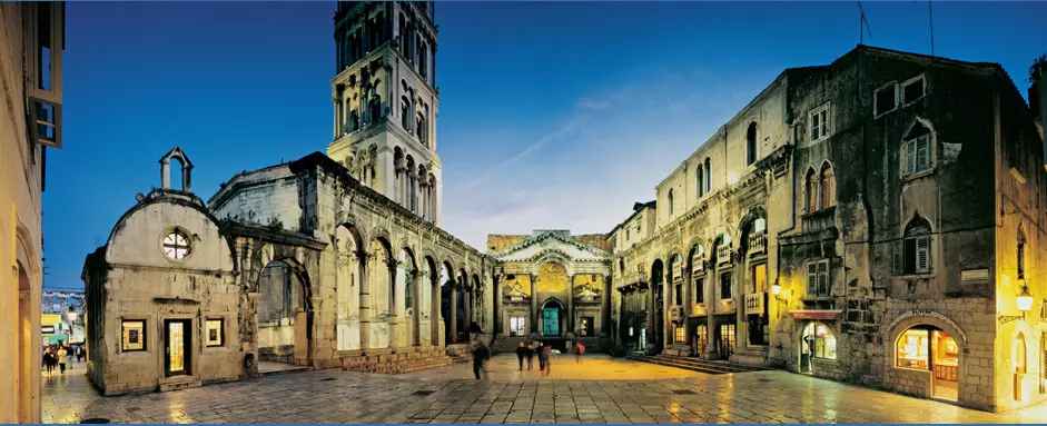 KOMERCIJALNO-TRGOVAČKA ŠKOLA SPLIT