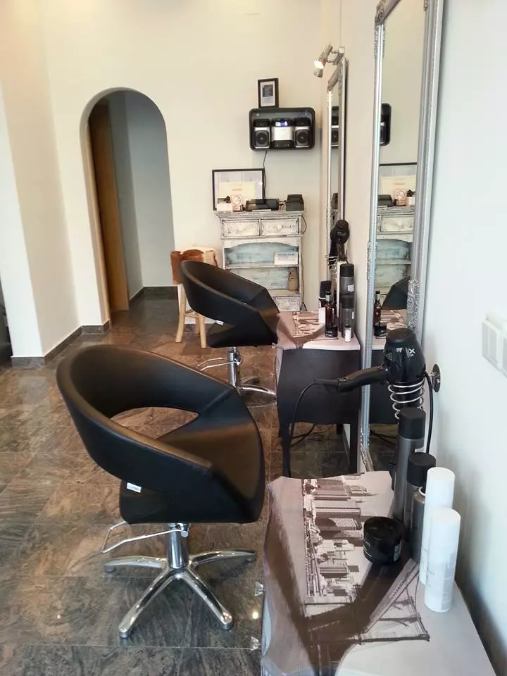 GOSSIP, FRIZERSKI STUDIO ZA ŽENE I MUŠKARCE