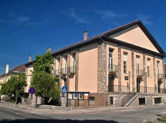 PUČKO OTVORENO UČILIŠTE HRVATSKI DOM PETRINJA