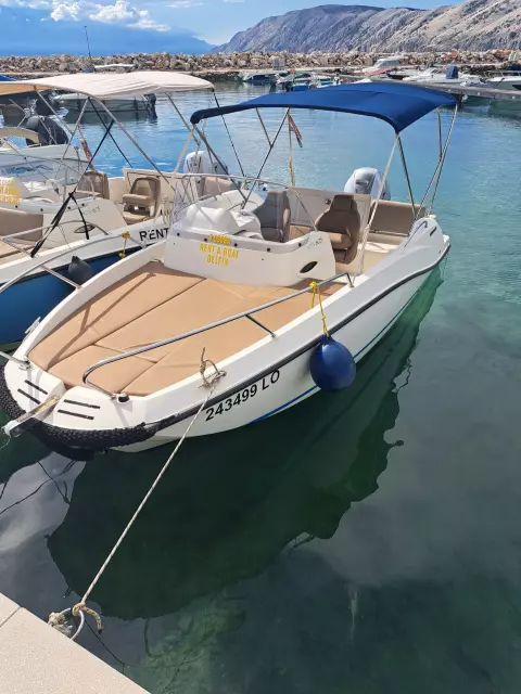 Rent a boat, charter Rab Lopar 5.jpg