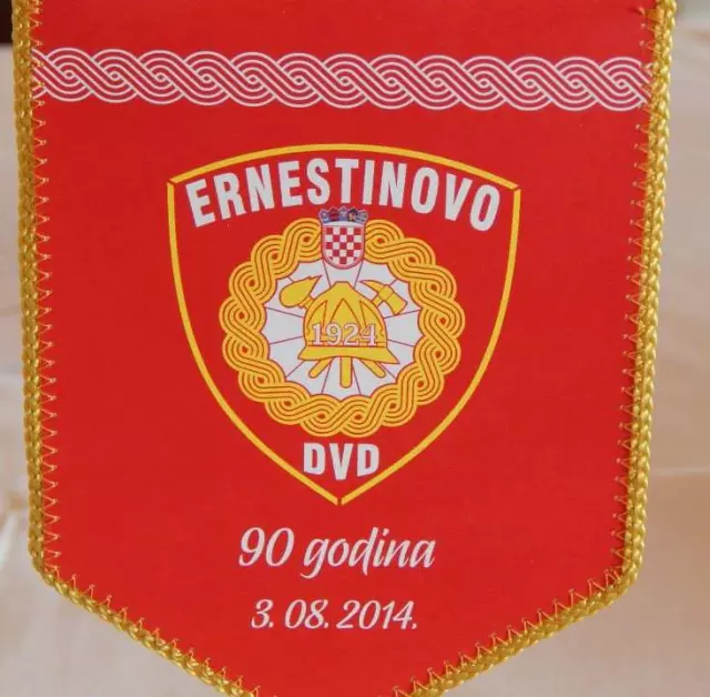 DVD ERNESTINOVO
