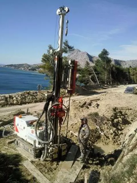 razgovor starog marka i bsilice (marko je desno).jpg